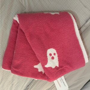 Cupcakes and Cashmere Ghost Blanket
